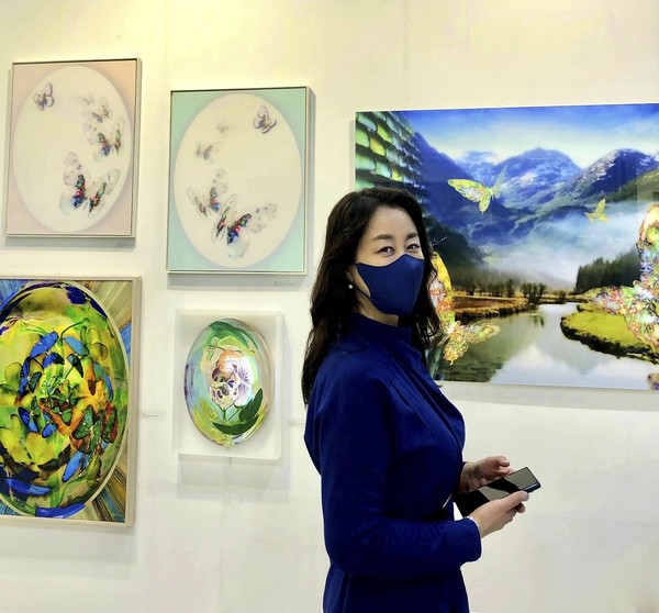 [Seoul art show2021:Review]나비작가 김현정‥휴머니즘의 멀티미디어 융합세계[2021 서울아트쇼]